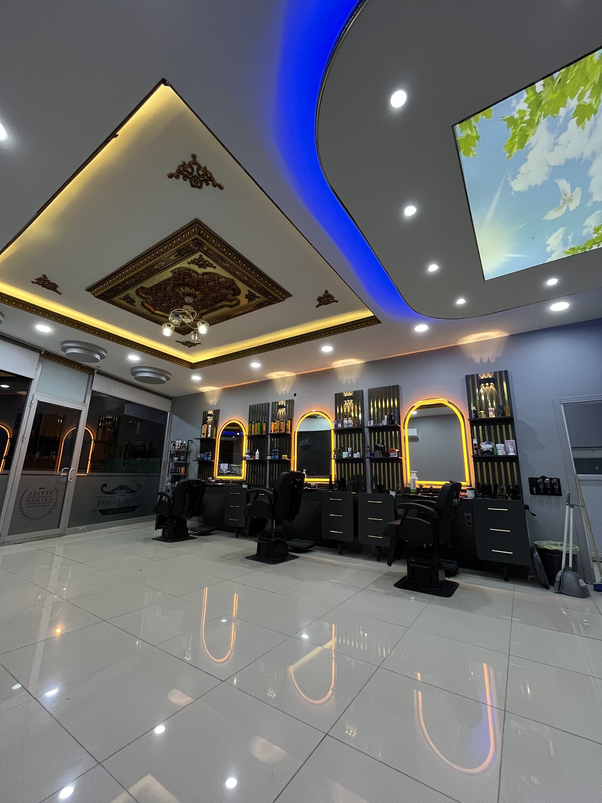 Vk Hair Desginer galeri 1