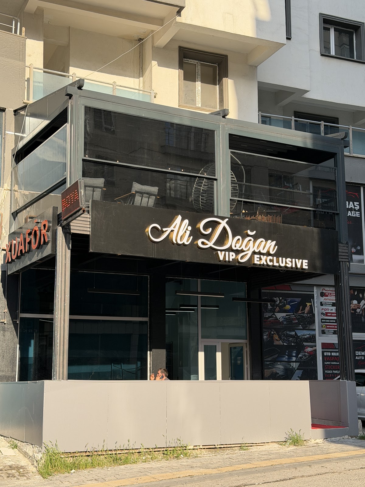 Ali Doğan galeri 1